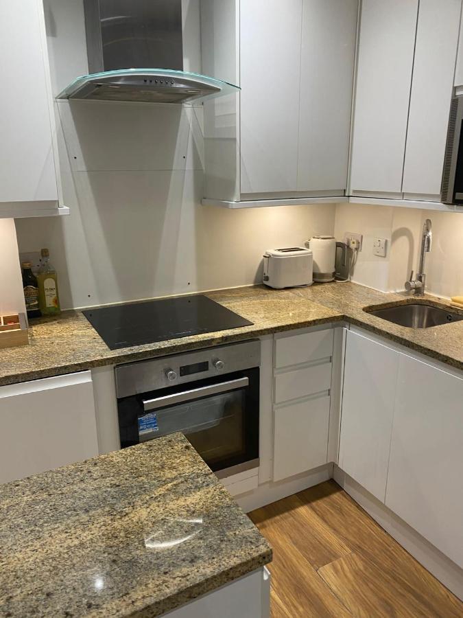 Stunning 2 Bed Flat In Ladbroke Grove Appartamento Londra